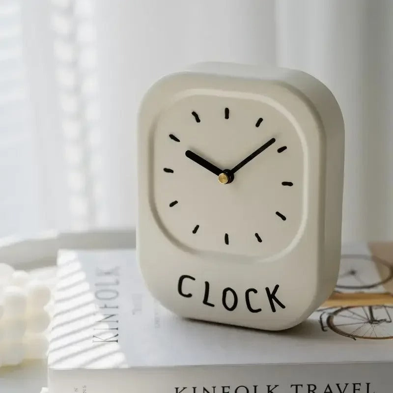 Horloge À Poser Design Épuré