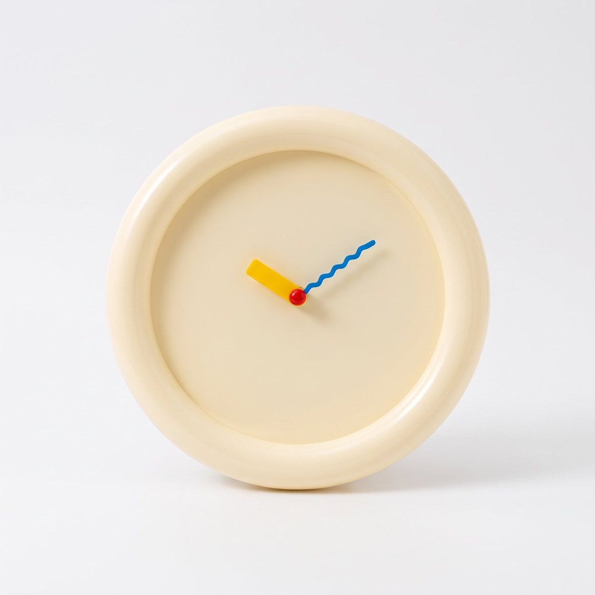 Horloge Murale Bleu Design Blanc – fond blanc