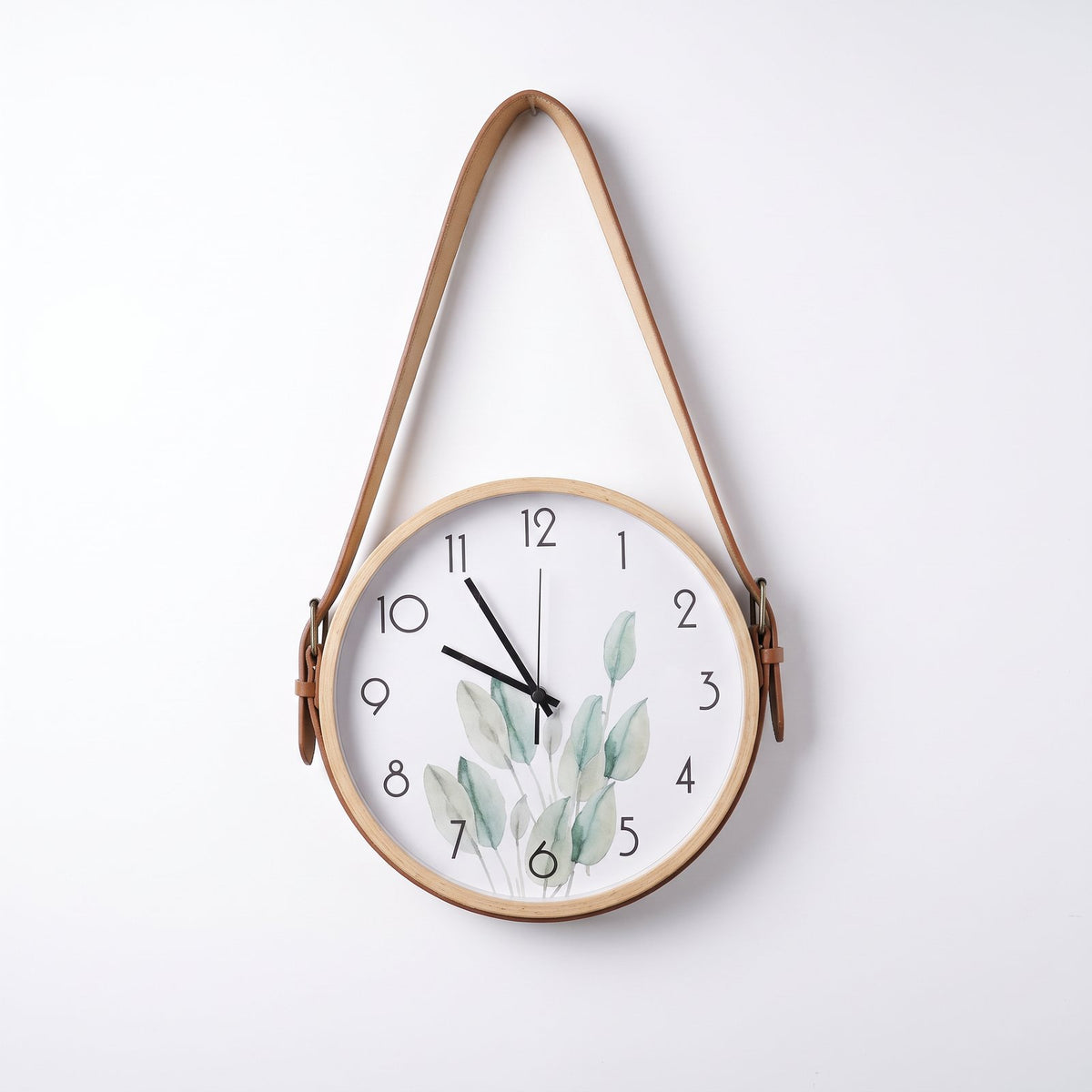 Horloge Murale Cuir Suspendue