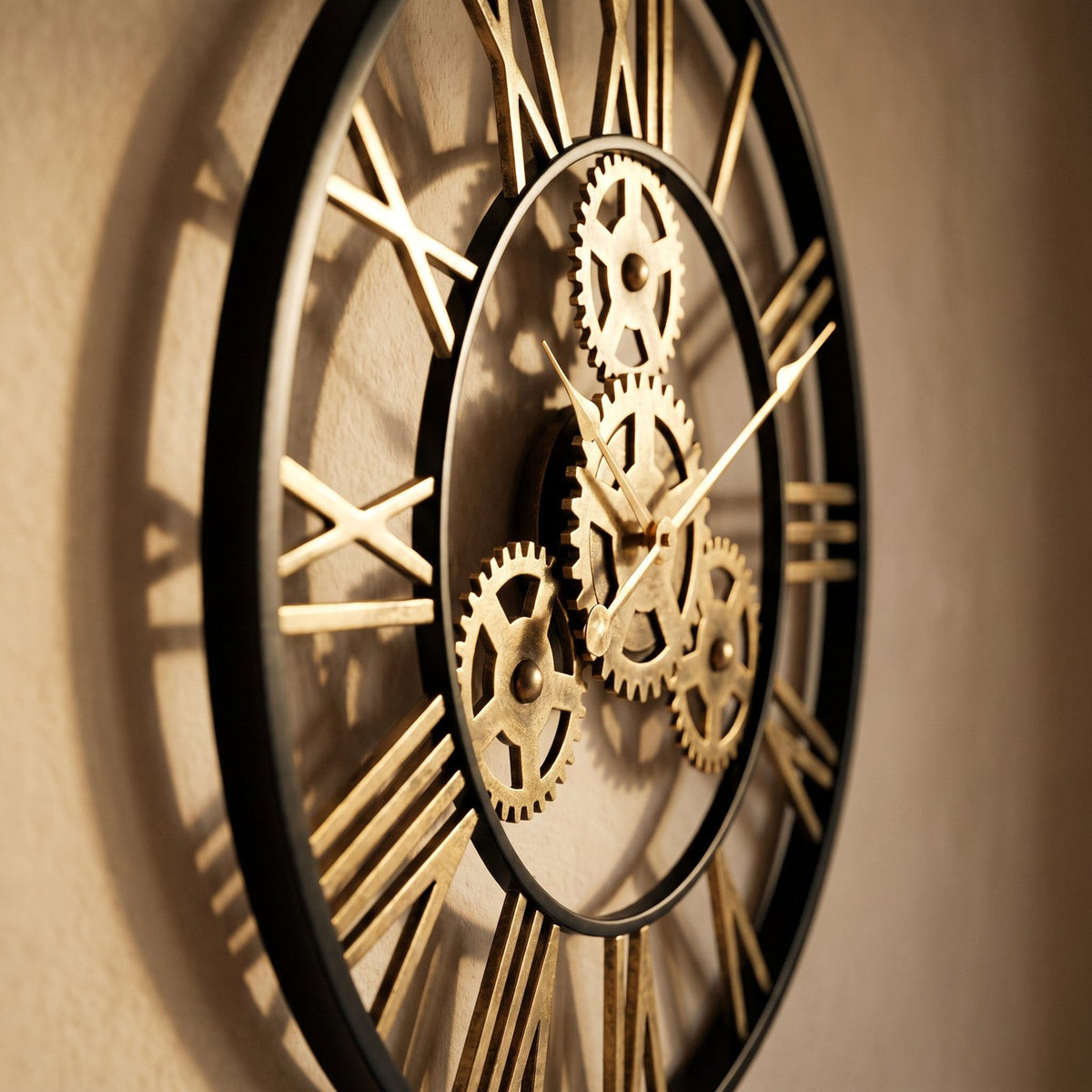 Horloge Murale Engrenages Métalliques – mise en situation