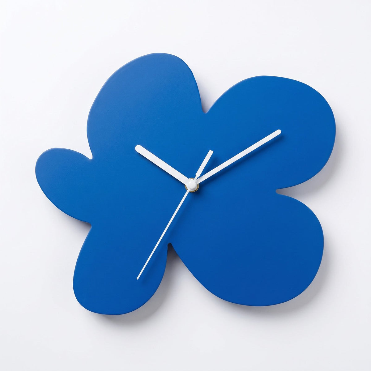 Horloge Murale Fleur Bleue Bleu – fond blanc
