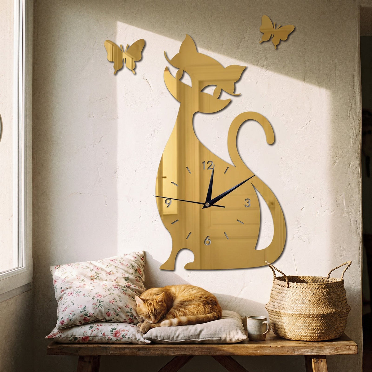 Horloge Murale Silhouette Chat – mise en situation
